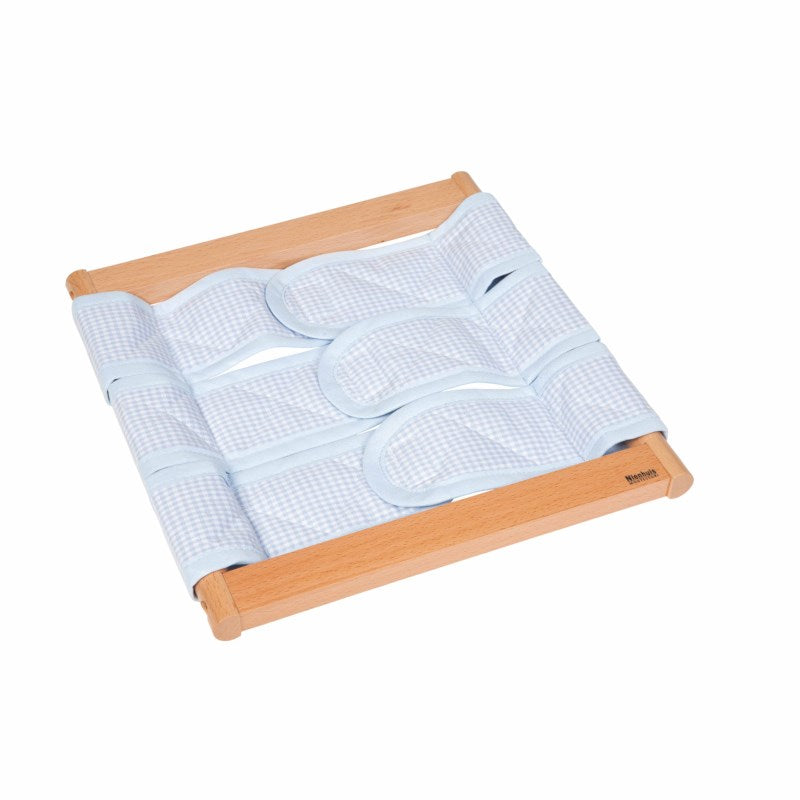 Infant / Toddler Dressing Frame: velcro - מסגרת לבוש סקוצ'ים - Elementessori