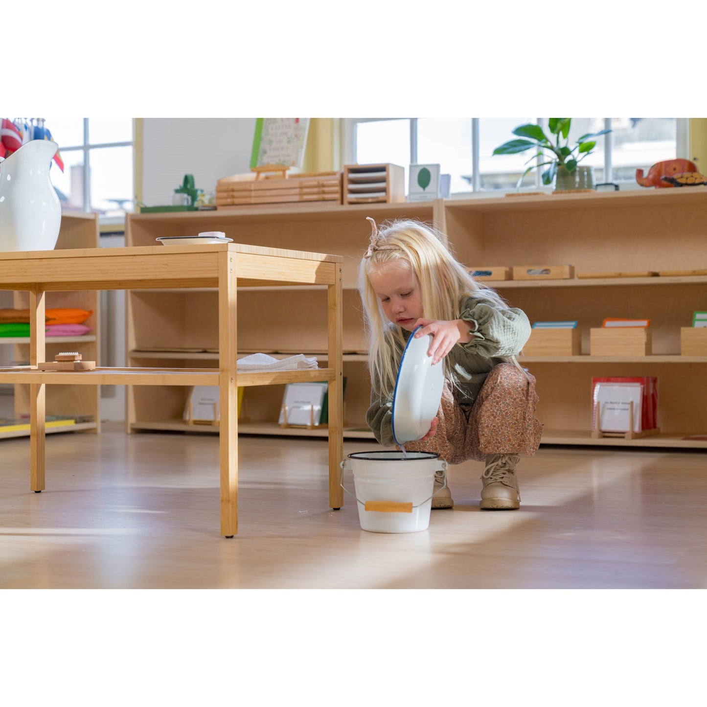 Enamel Bucket - דלי 2.5 ליטר אמייל