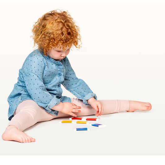 First Box Of Color Tablets - קופסת צבעים חלק ראשון