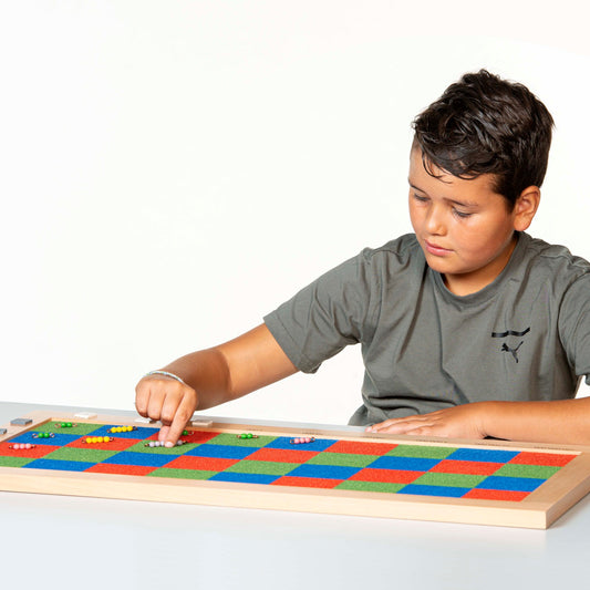 Box With Gray And White Number Tiles - אריחי מספרים